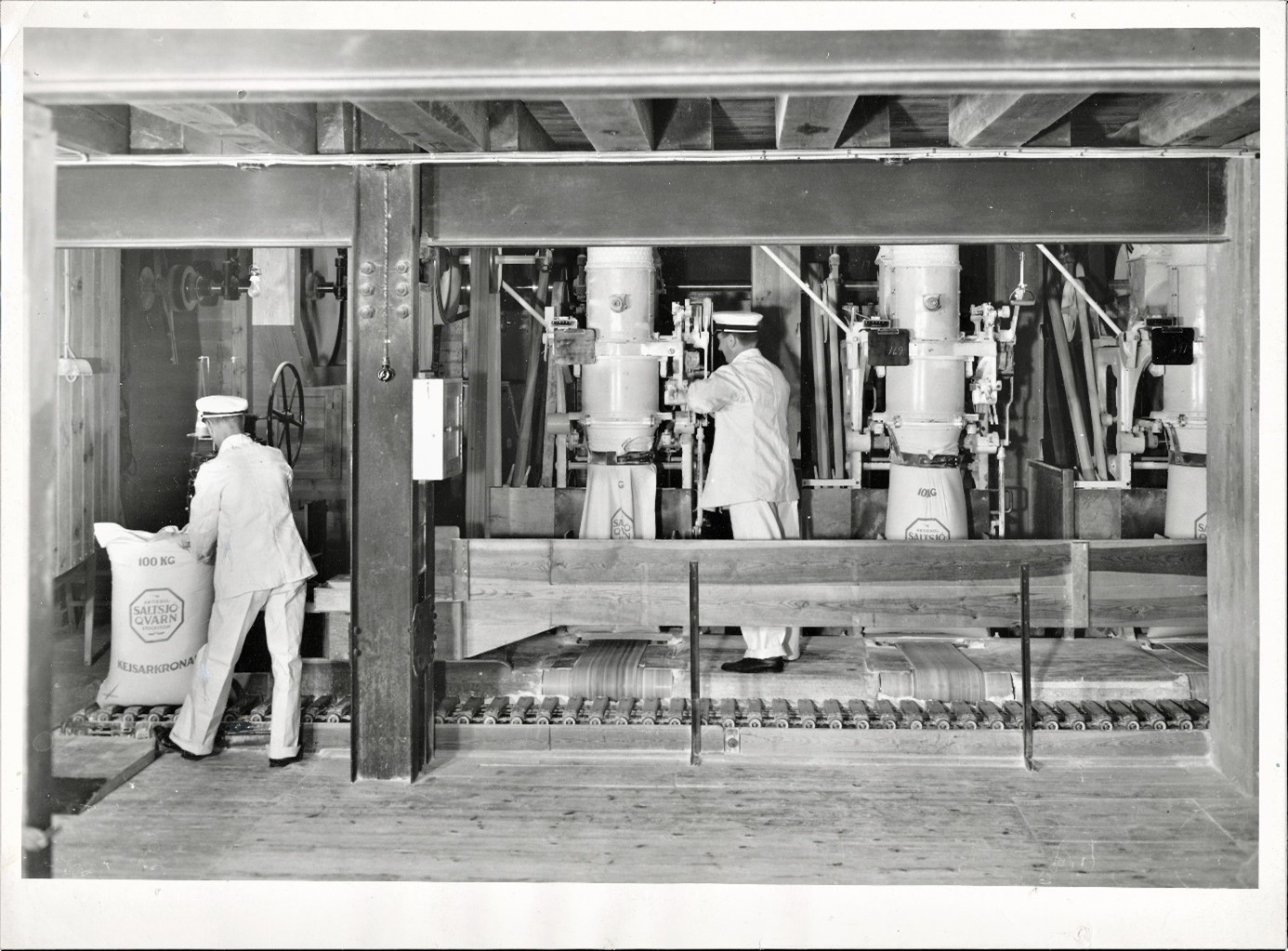 Foto A/B Saltsjöqvarn genom Kjell Eklund.